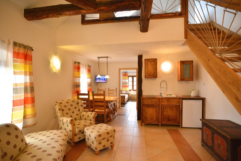 Pension Biofarma Slunecna Želnava Kamer foto